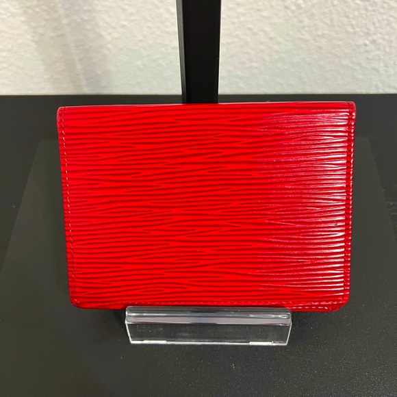 💯 Authentic LOUIS VUITTON Vintage EPI Bi-Fold Leather ID Holder - Picture 4 of 4